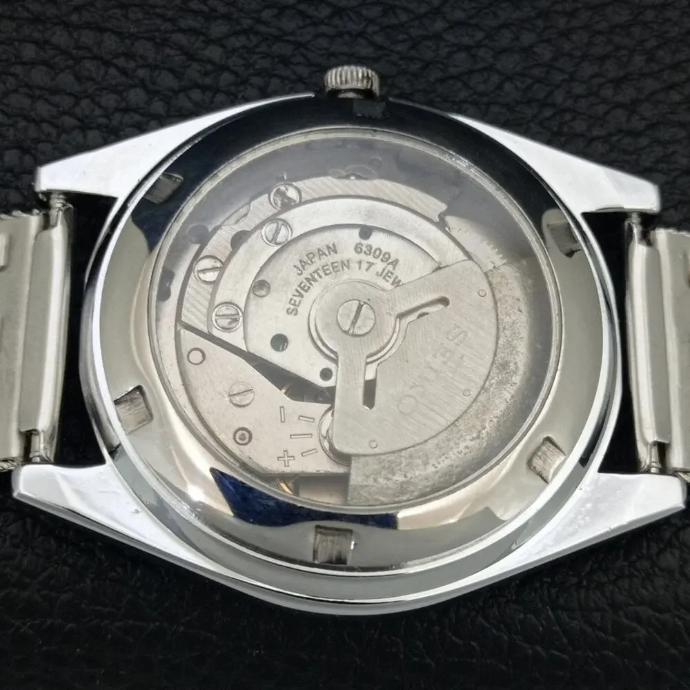 Vintage 1971 Seiko Automatic Mens Silver Watch W/daydate & Gold Accents